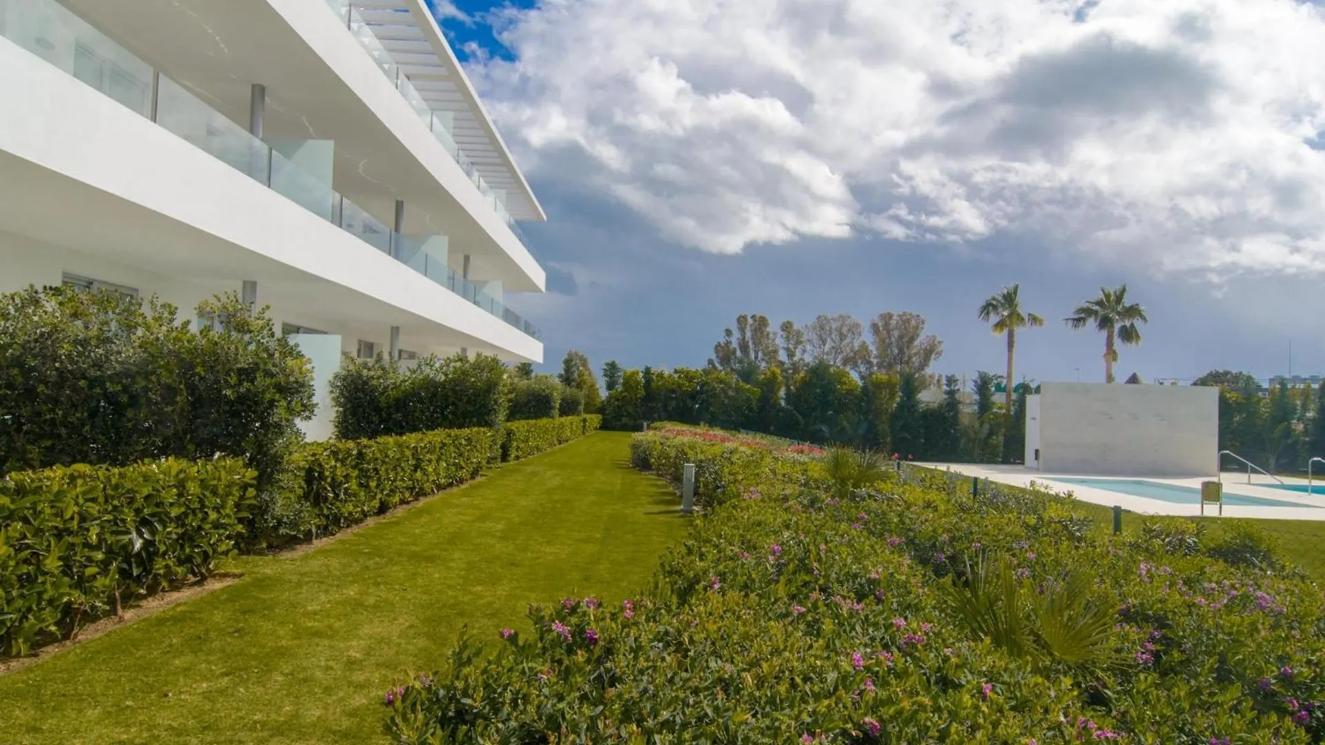 Brand New Apartment In Belaire, Pools, Garden إِستيبونا إسبانيا